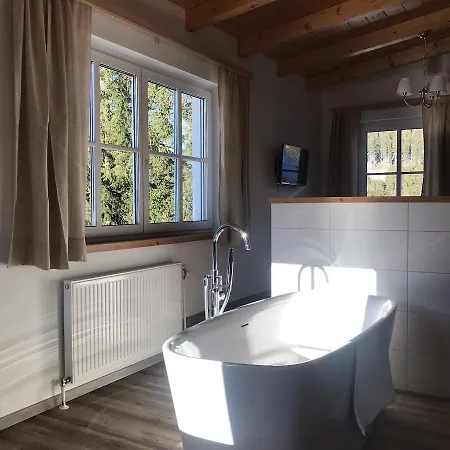 Apartmenthaus Eisenstrasse * Lunz am See