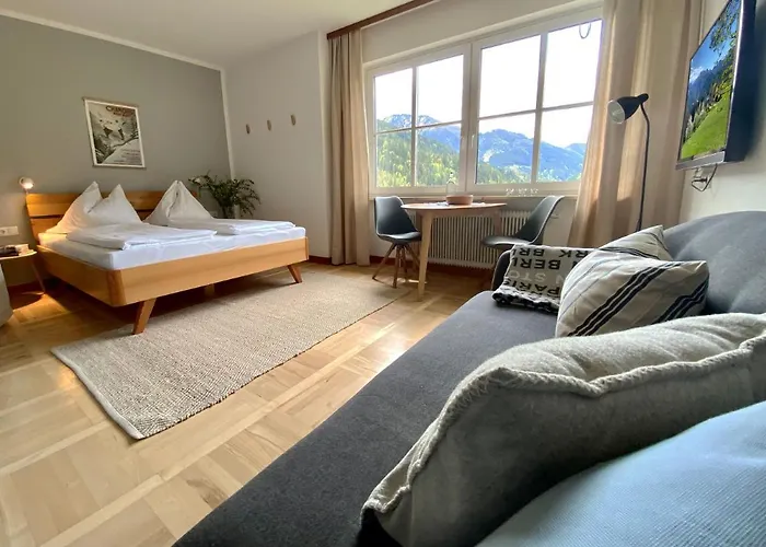 Apartmenthaus Eisenstrasse 滨湖伦茨