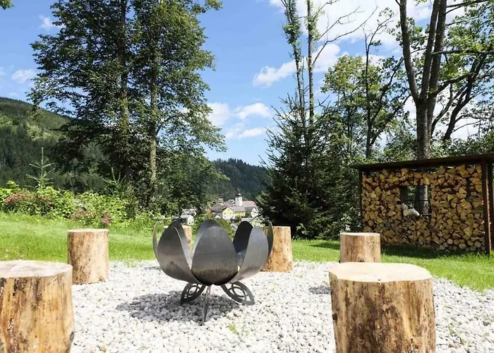 Apartmenthaus Eisenstrasse *