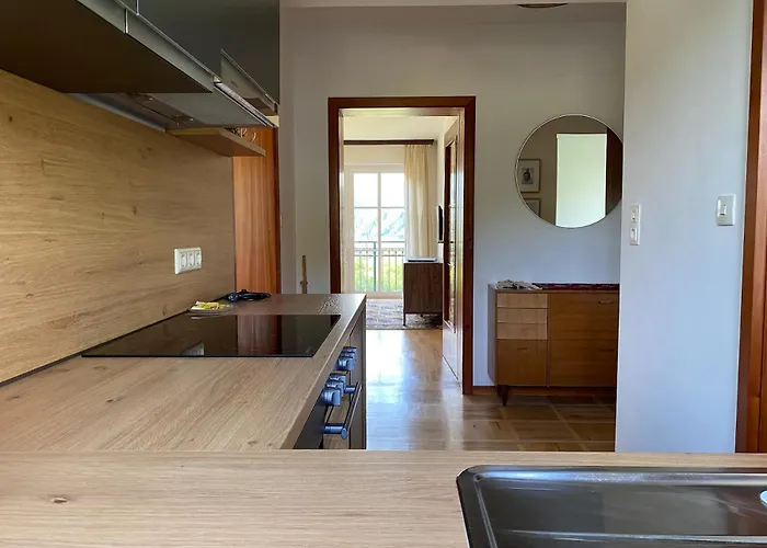 Apartmenthaus Eisenstrasse Lägenhet